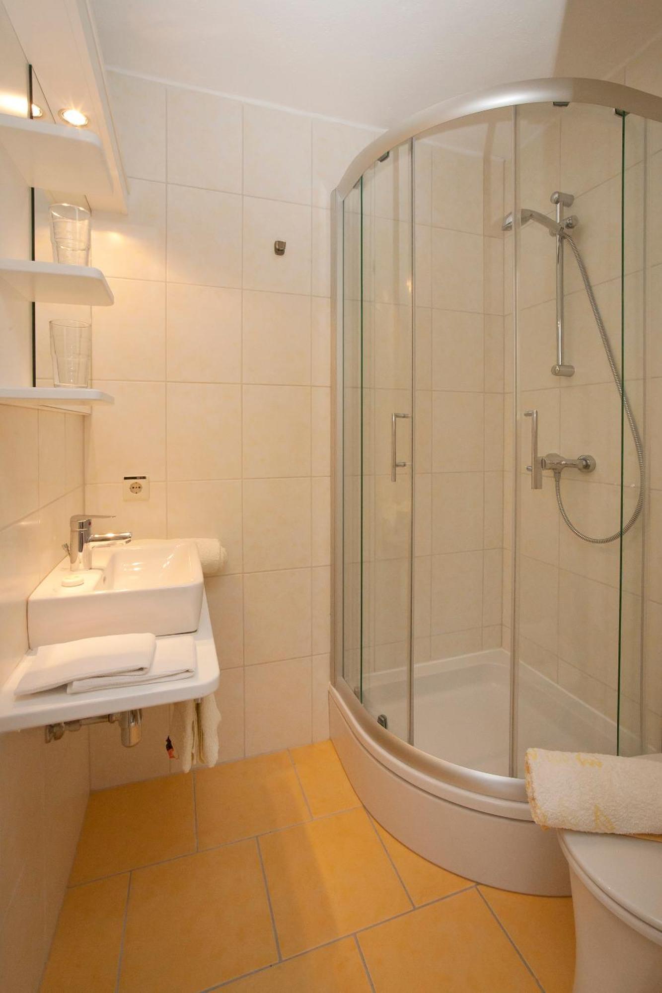 Ferienwohnung "Haus Falle" Schiefling am See Buitenkant foto