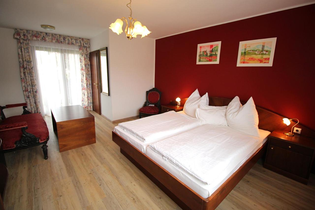 Ferienwohnung "Haus Falle" Schiefling am See Buitenkant foto