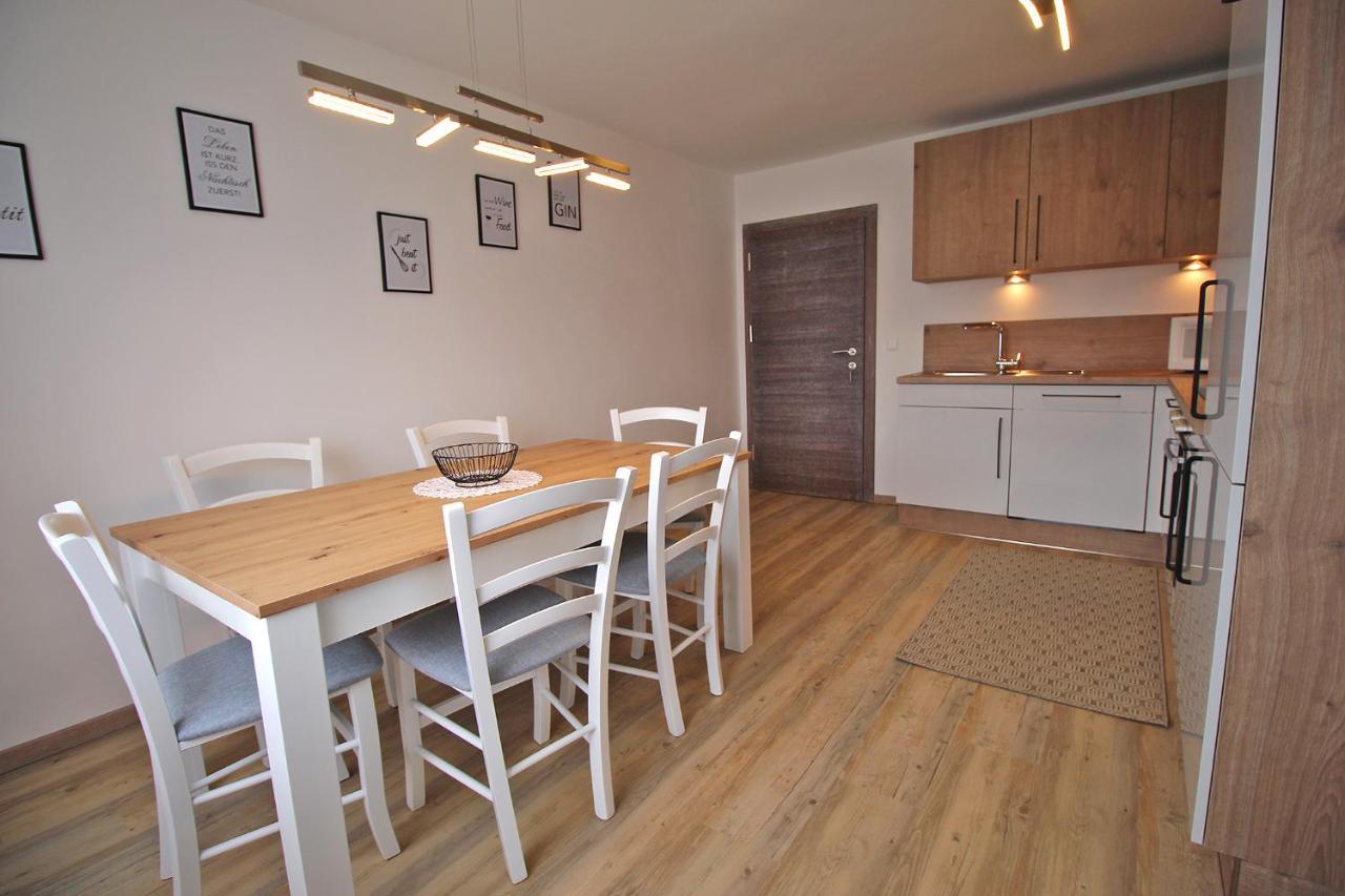 Ferienwohnung "Haus Falle" Schiefling am See Buitenkant foto