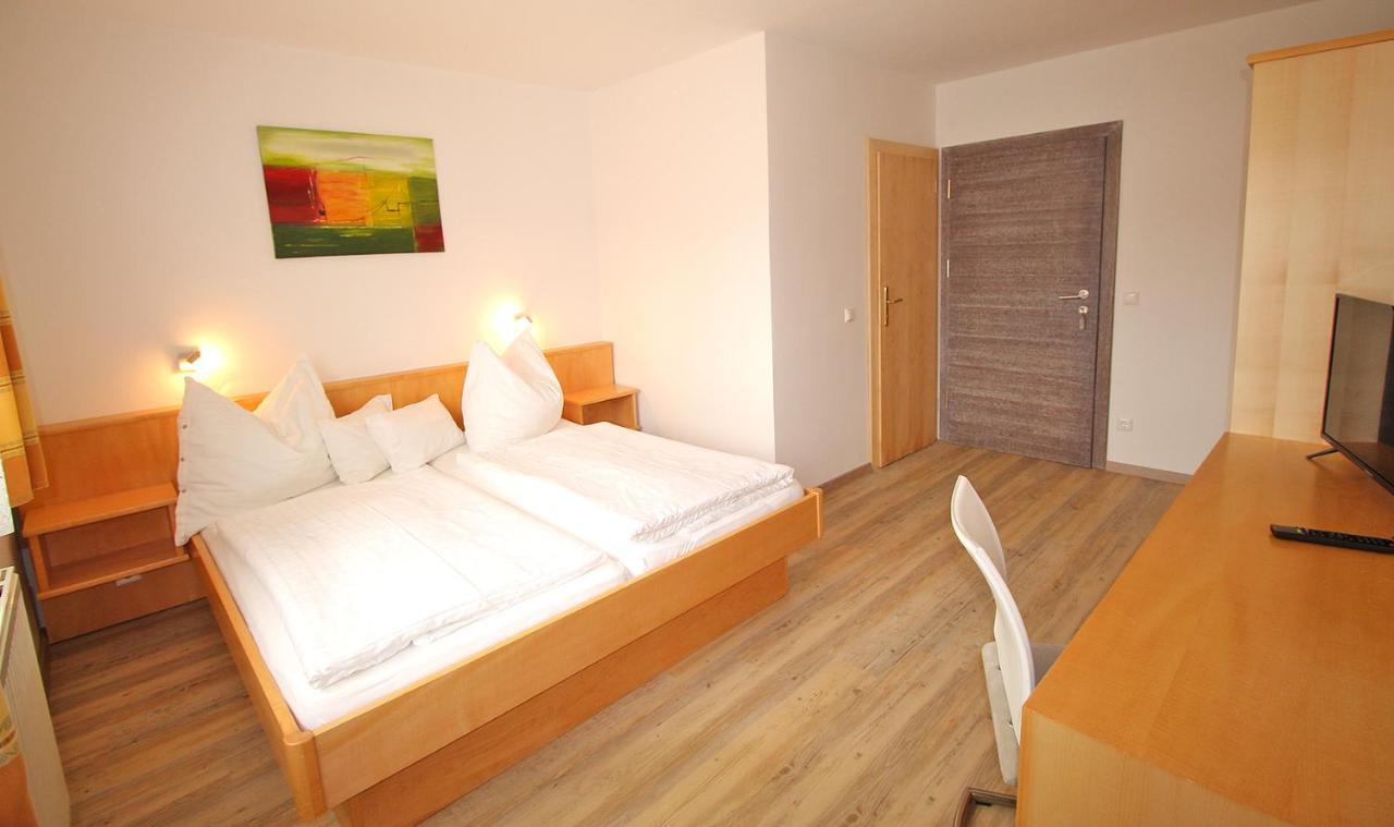 Ferienwohnung "Haus Falle" Schiefling am See Buitenkant foto